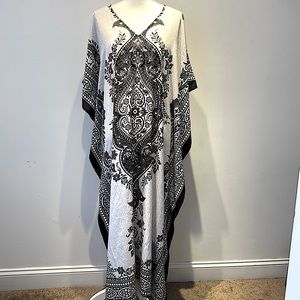 Mogul Interior Boho Chic Womens Summer Caftan Black White Floral Tunic